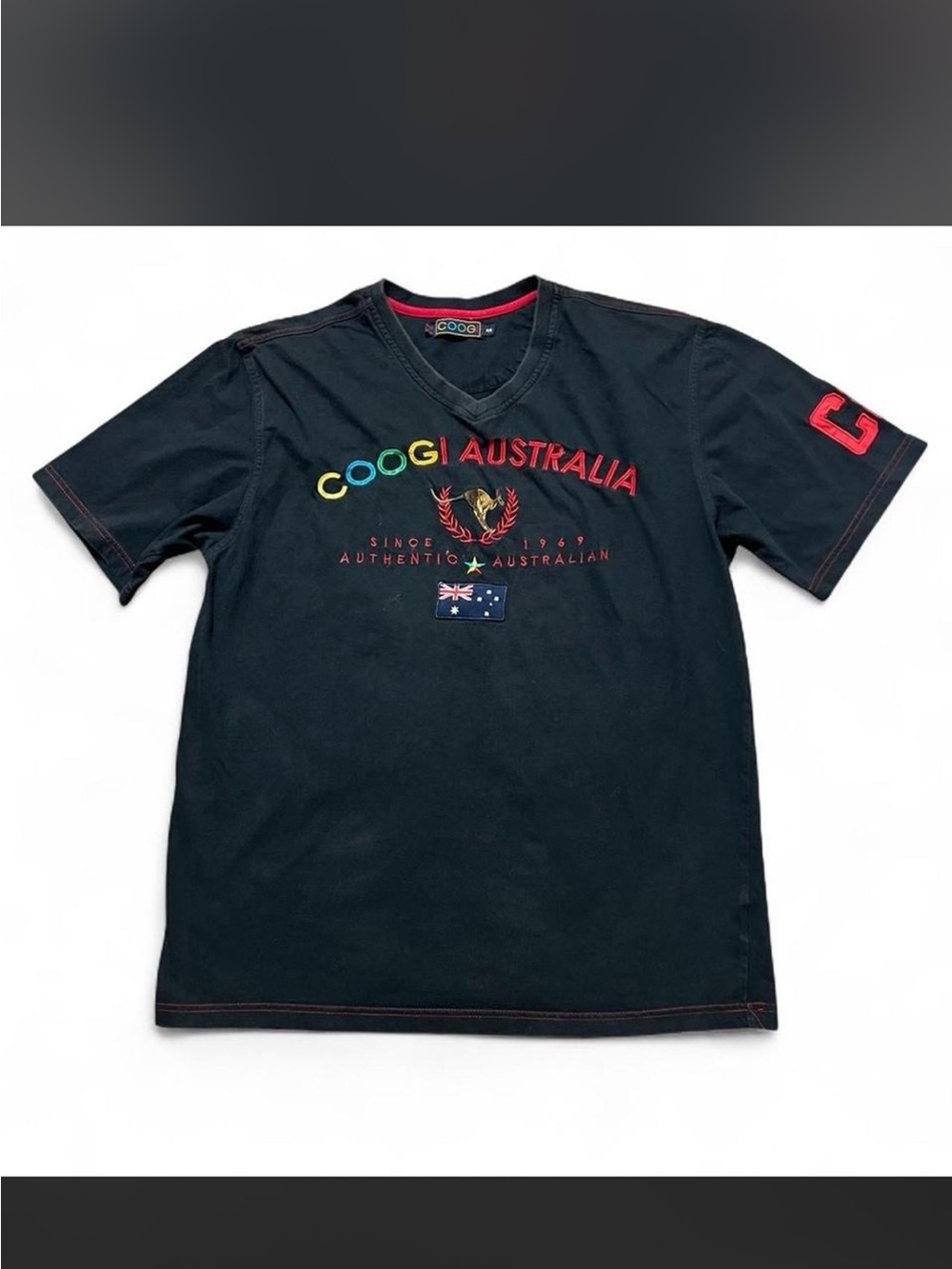 COOGI Australia Men's V-Neck  T-Shirt Size XXL